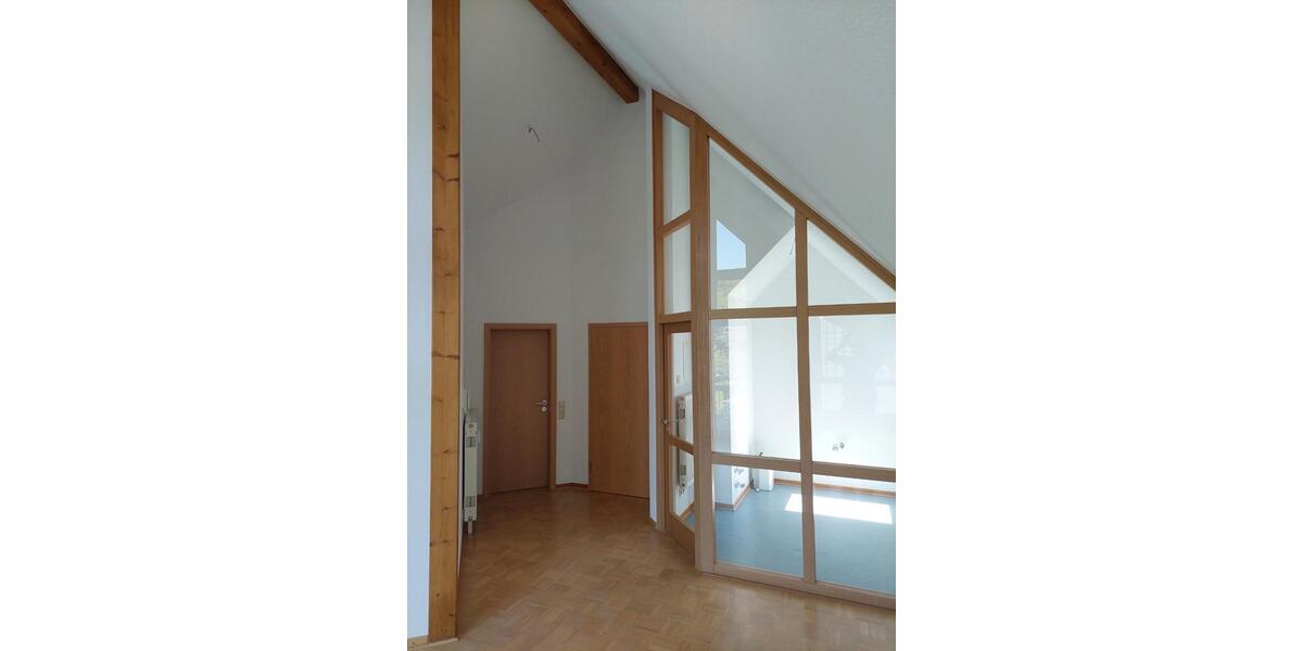 Dachgeschoßwohnung Boppard - 2 Zimmer, 49 m&sup2;, 490&euro; | Angebot:26524661