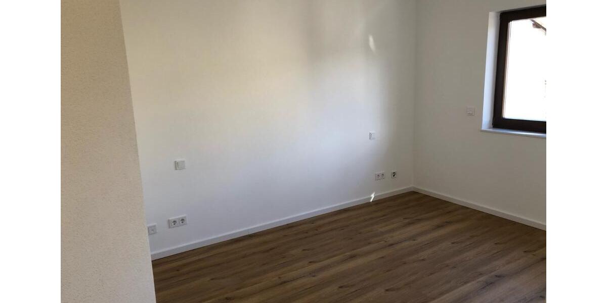 Etagenwohnung Vallendar - 2 Zimmer, 74 m&sup2;, 890&euro; | Angebot:26372941