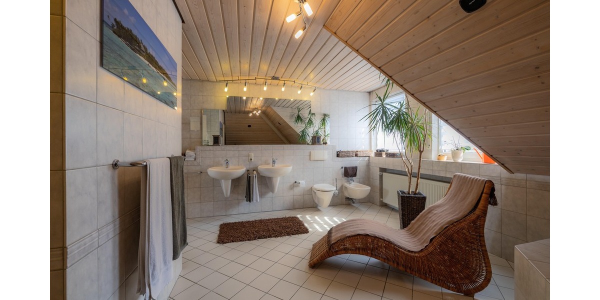 Exklusives Einfamilienhaus mit Garten & Fernsicht - Einfamilienhaus Ebernhahn | Angebot:27108314