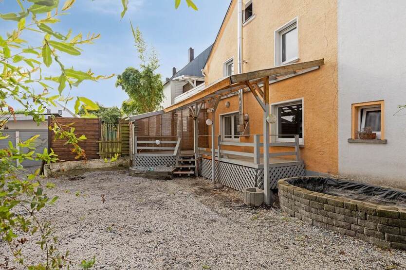 2x Häuser - 1x Preis - Viele Möglichkeiten ! 12 zimmer