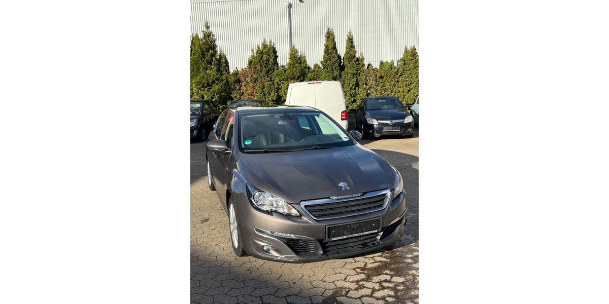 Peugeot 308 217.284 km 4.999 &euro; Polch 56751