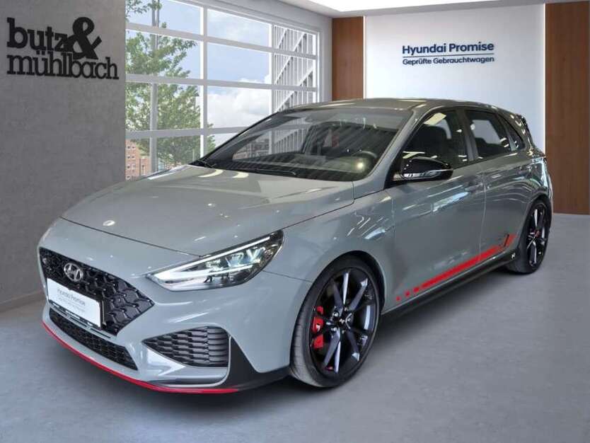 i30