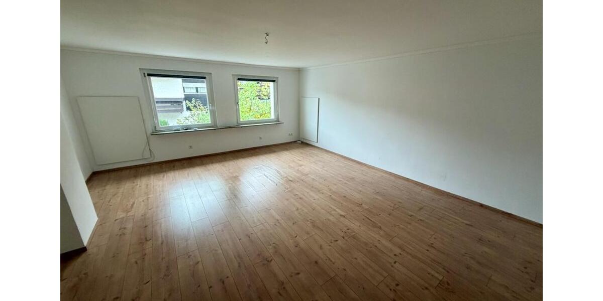 Schöne Wohnung in der Mitte von Waldbreitbach zu vermieten zimmer