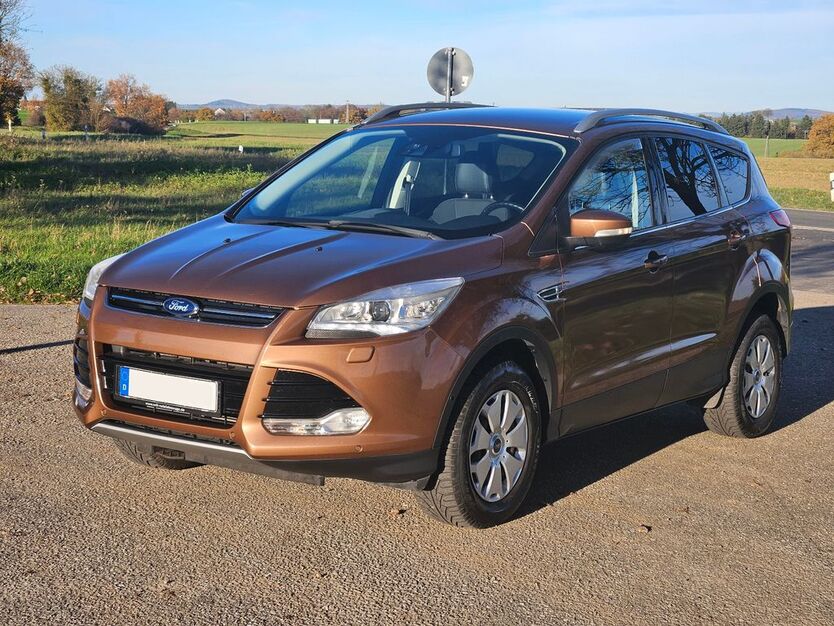 Ford Kuga 107.000 km 11.600 € Moselkern 56254