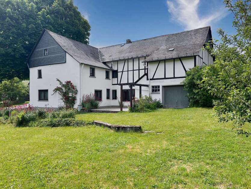 Haus zum Kaufen in Beltheim Schnellbach 229.000 € 160 m²