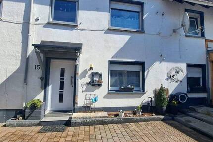 Haus Bad Breisig Oberbreisig - 5 Zimmer, 130 m&sup2;, 275.000&euro; | Angebot:26805374