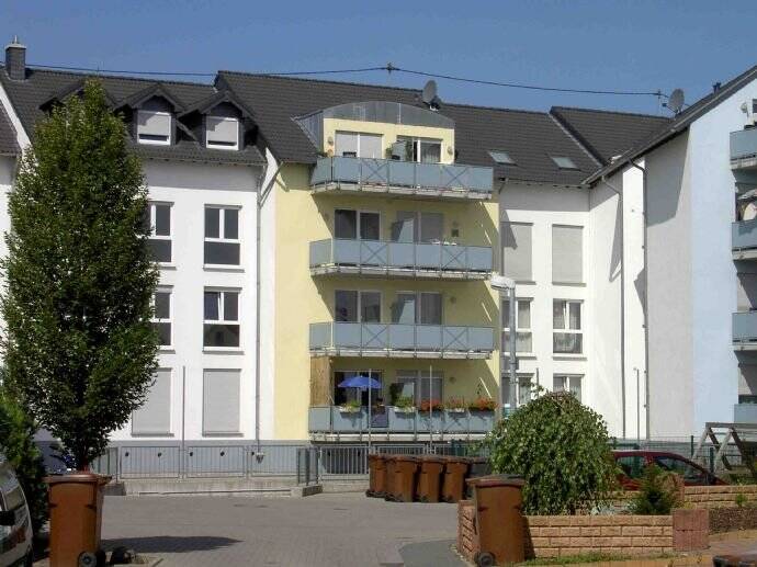 Etagenwohnung Weißenthurm - 3 Zimmer, 80 m&sup2;, 656&euro; | Angebot:24113116