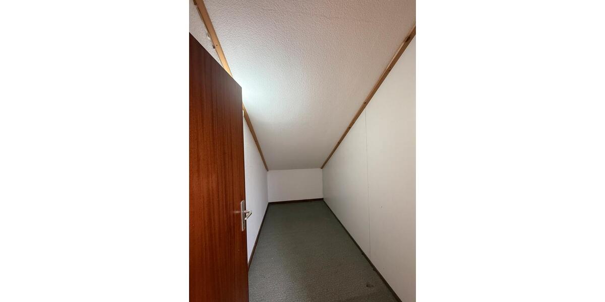 Dachgeschoßwohnung Mogendorf - 2 Zimmer, 65 m&sup2;, 560&euro; | Angebot:26647789