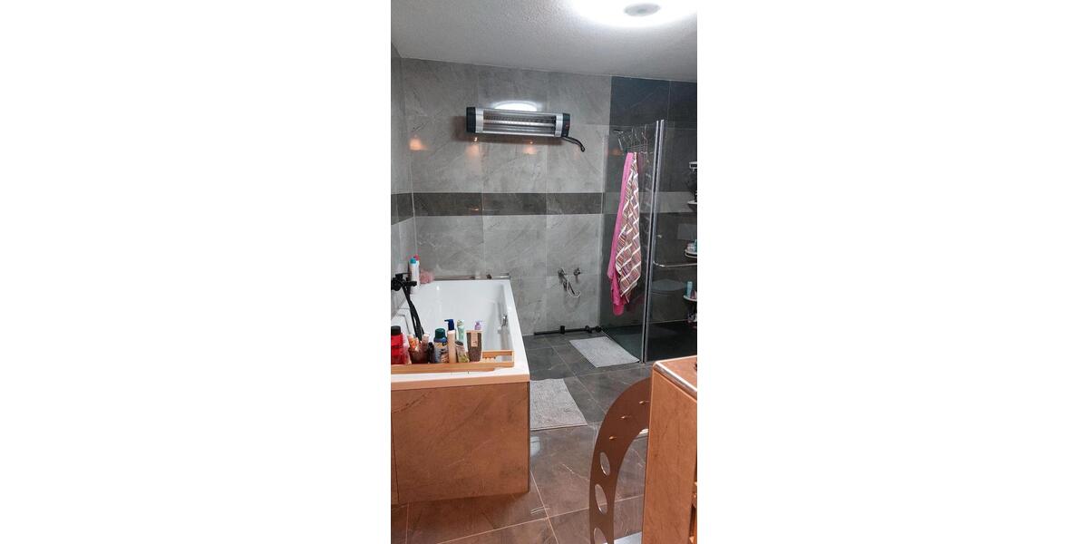 Mehrfamilienhaus, Wohnhaus Kruft - 11 Zimmer, 400 m&sup2;, 349.000&euro; | Angebot:27262189