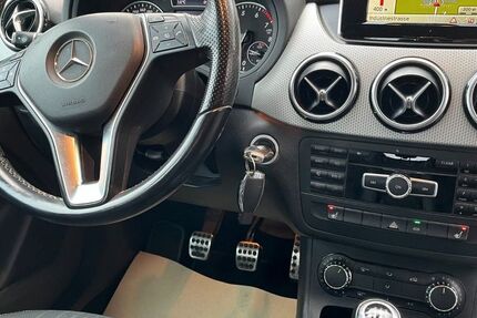 Mercedes-Benz B 180 99.000 km 10.500 &euro; Halsenbach 56283