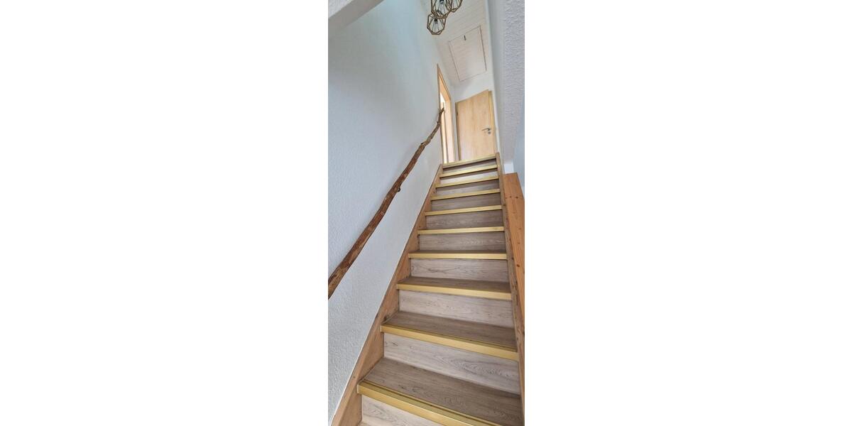 Etagenwohnung Koblenz Karthause - 3.5 Zimmer, 100 m&sup2;, 1.310&euro; | Angebot:26236223
