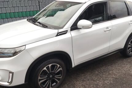 Suzuki Vitara 60.600 km 16.480 &euro; Koblenz 56070