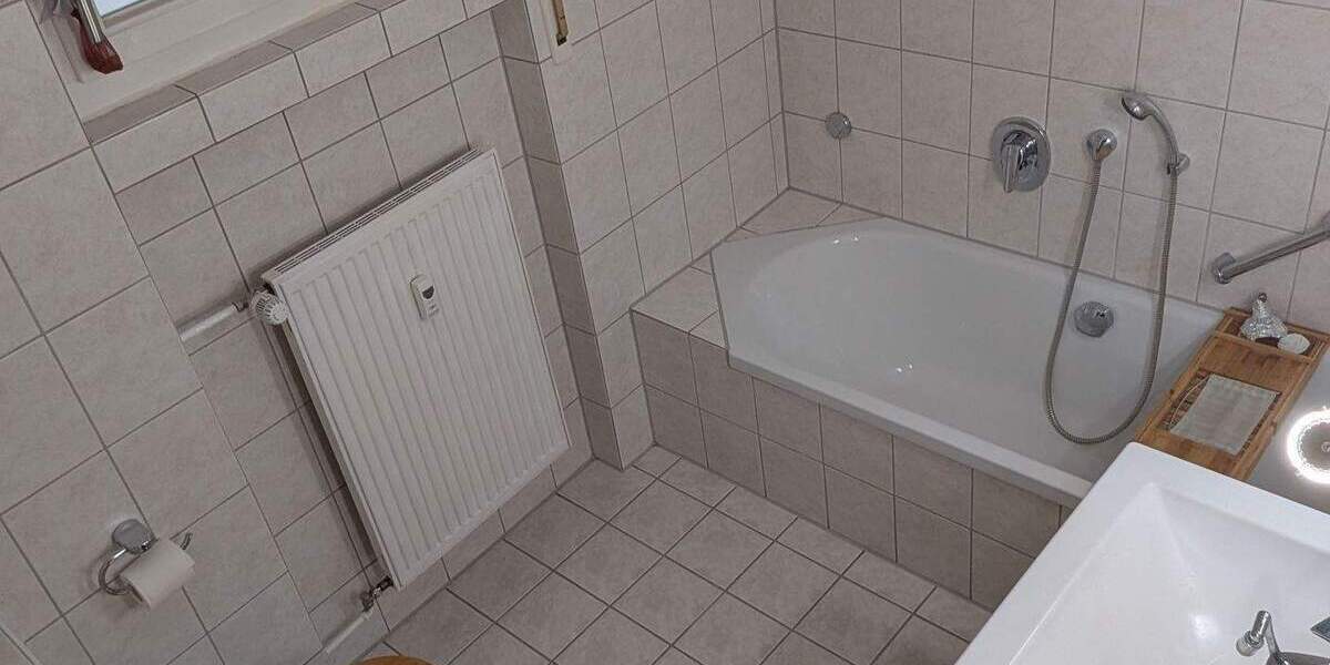 Terrassenwohnung Bad Breisig Niederbreisig - 3 Zimmer, 90 m&sup2;, 190.000&euro; | Angebot:25814938