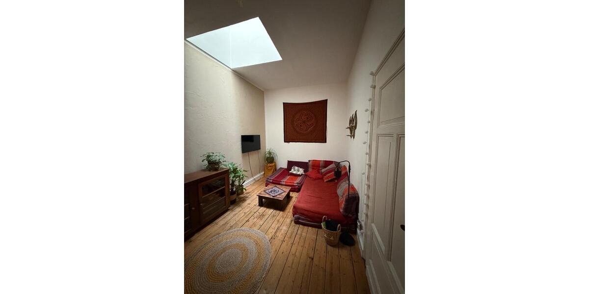 Großzügige 3 ZKB Altbauwohnung mit Balkon in zentraler Lage 3 zimmer