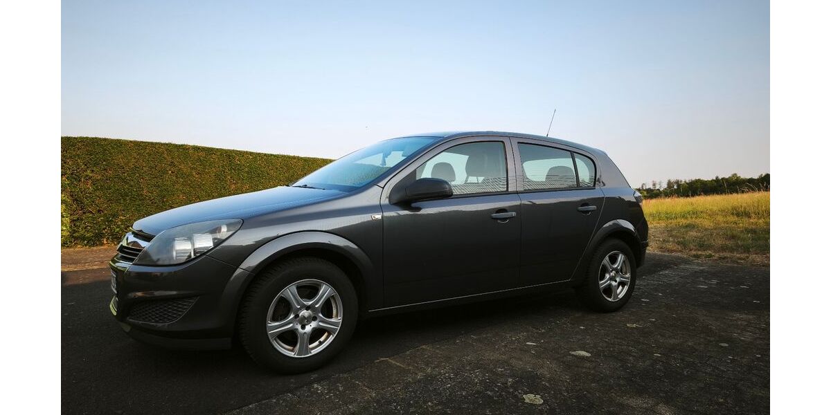 Opel Astra 187.000 km 2.450 &euro; Dernbach 56428