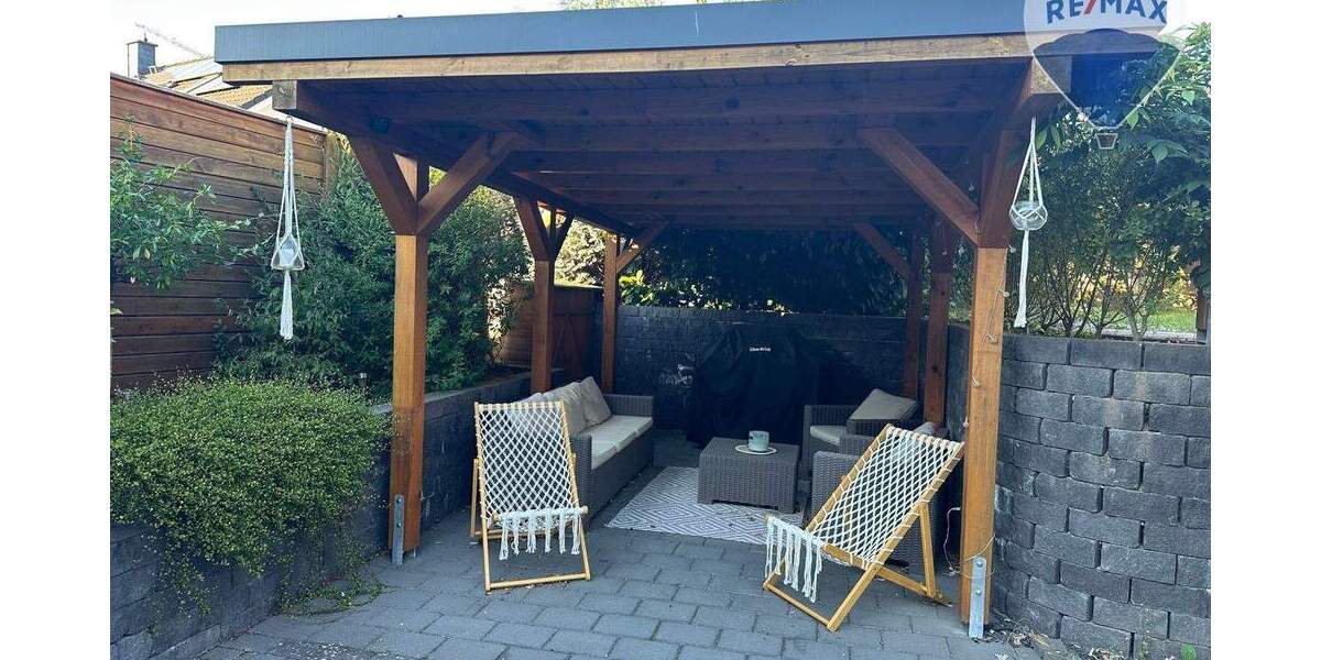 Einfamilienhaus Höhr-Grenzhausen Grenzhausen - 9 Zimmer, 225 m&sup2;, 459.000&euro; | Angebot:25664423