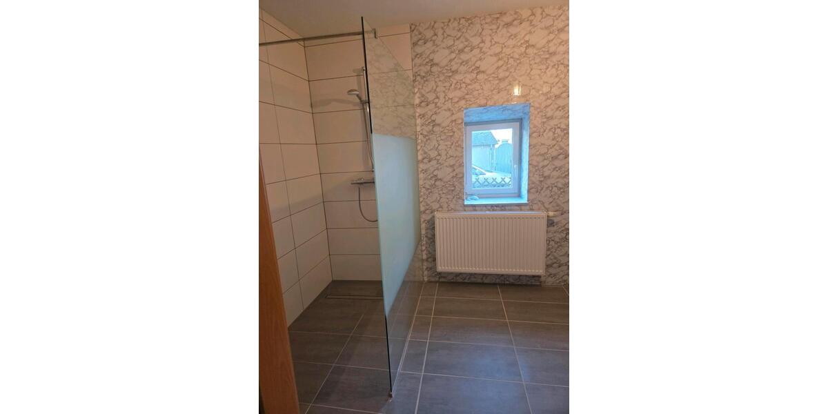 Erdgeschoßwohnung Höhr-Grenzhausen Grenzhausen - 2 Zimmer, 70 m&sup2;, 700&euro; | Angebot:25792304
