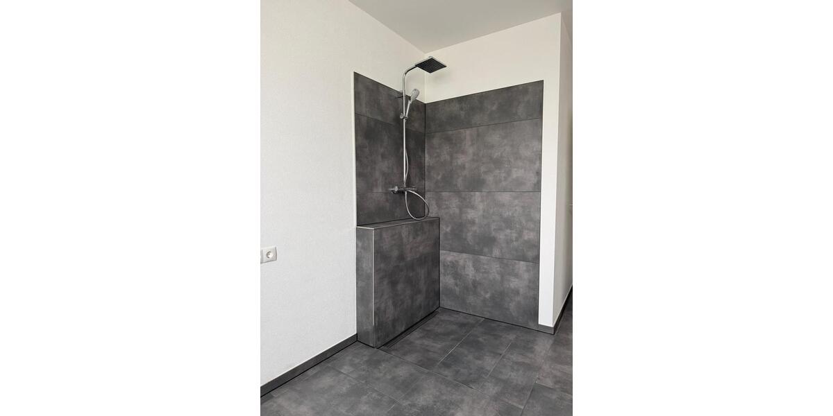 Erdgeschoßwohnung Großmaischeid - 4 Zimmer, 111 m&sup2;, 1.500&euro; | Angebot:26647780