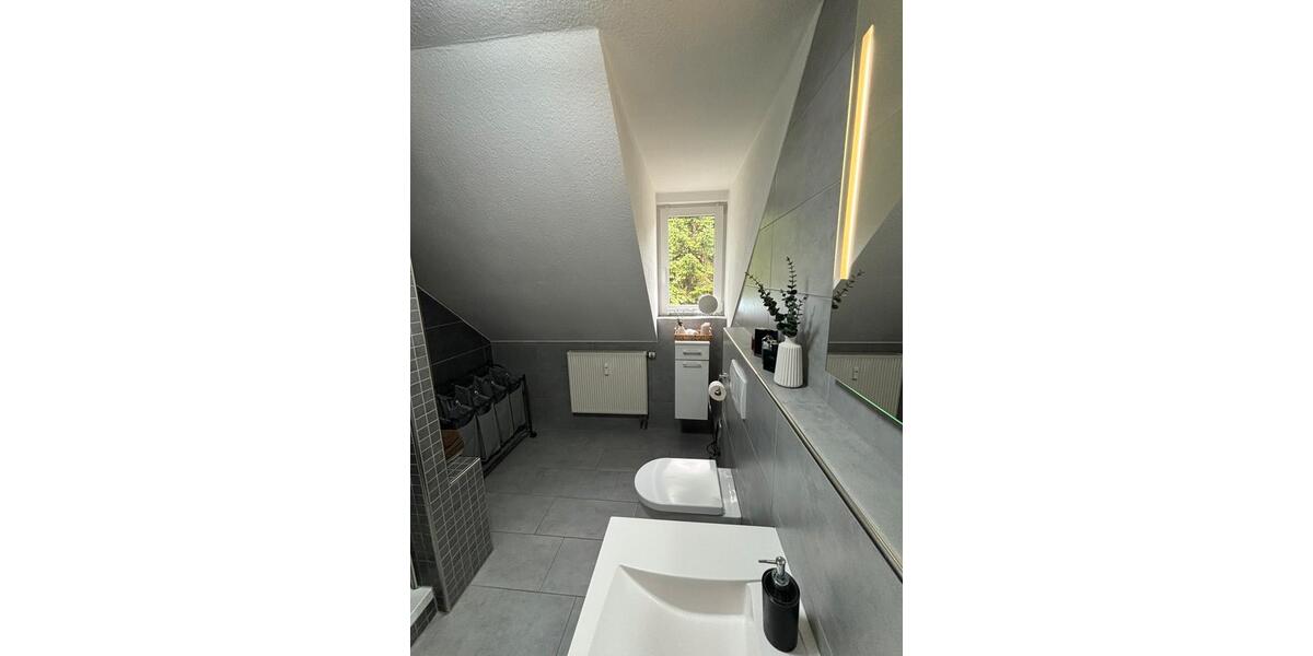 Dachgeschoßwohnung Diez - 3 Zimmer, 103 m&sup2;, 298.000&euro; | Angebot:25146382