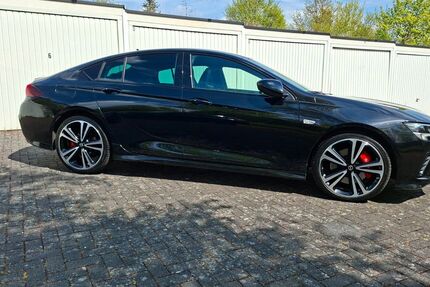 Opel Insignia 58.500 km 23.900 &euro; Mendig 56743