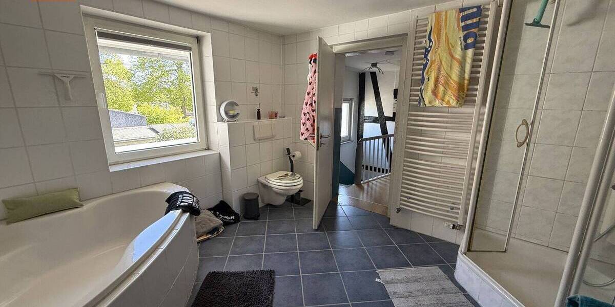 Einfamilienhaus Dernbach (Westerwald) - 4 Zimmer, 110 m&sup2;, 295.000&euro; | Angebot:26433932