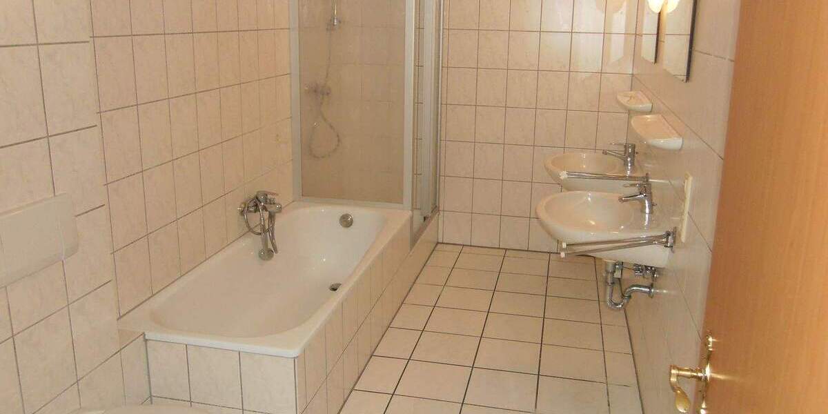 Etagenwohnung Polch - 3 Zimmer, 100 m&sup2;, 780&euro; | Angebot:25680269