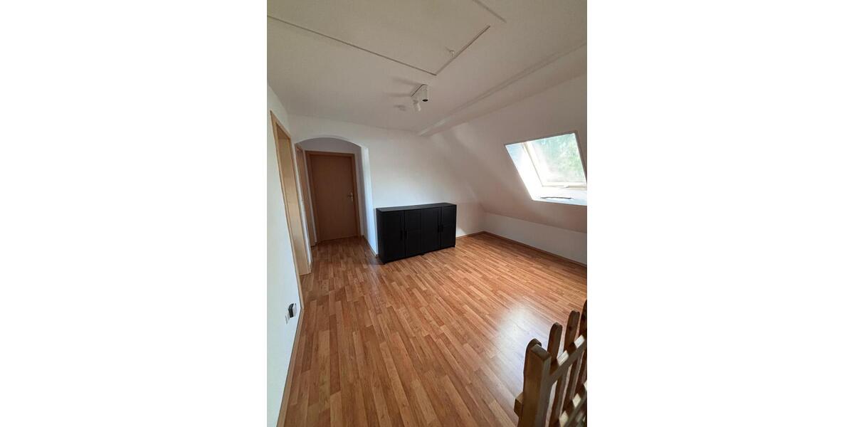 Maisonettenwohnung Neuwied Block - 4 Zimmer, 110 m&sup2;, 800&euro; | Angebot:26475193