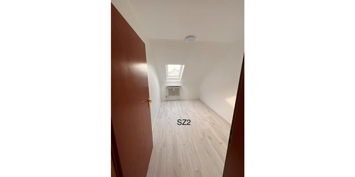 Dachgeschoßwohnung Koblenz Bubenheim - 3 Zimmer, 67 m&sup2;, 600&euro; | Angebot:25343634