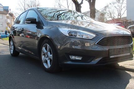 Ford Focus 76.989 km 11.900 &euro; Neuwied 56564