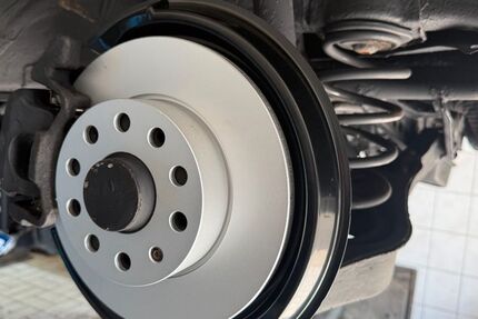 VW Jetta 179.980 km 3.990 € Diez 65582