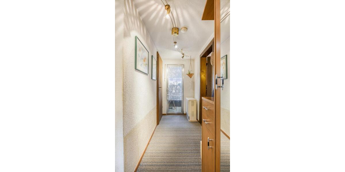 Gemütliches Haus mit großem Grundstück in Simmern - Einfamilienhaus Simmern | Angebot:27280866