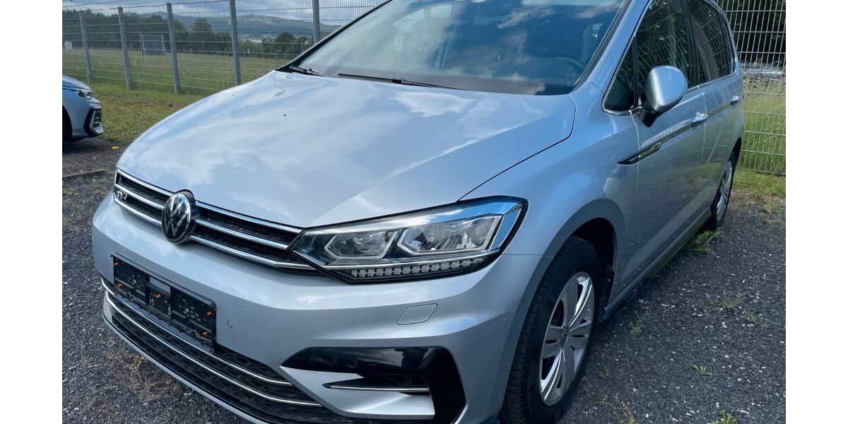 VW Touran 78.200 km 22.490 &euro; Heiligenroth 56412