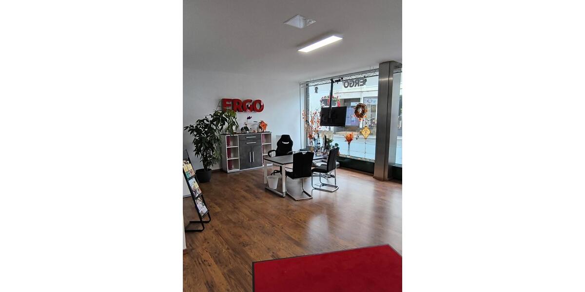 Modernes Büro zur Vermietung – hell, flexibel, zentral zimmer