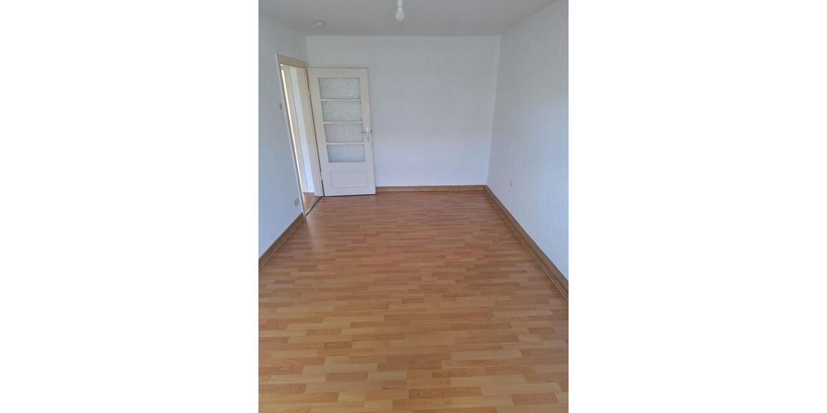 Dachgeschoßwohnung Koblenz Bubenheim - 2.5 Zimmer, 75 m&sup2;, 740&euro; | Angebot:25546353
