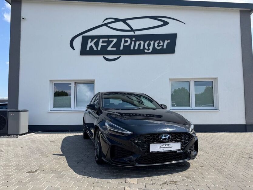 i30