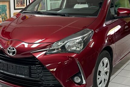 Toyota Yaris 30.000 km 14.500 € Mayen 56727