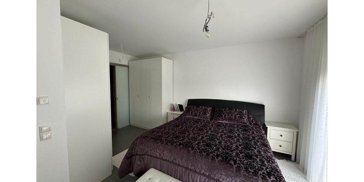 Doppelhaushälfte Ötzingen - 6 Zimmer, 170 m&sup2;, 1.300&euro; | Angebot:26615150