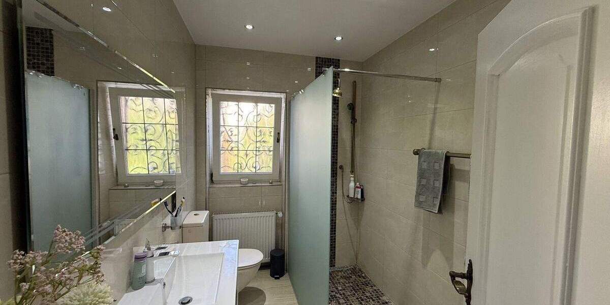 Einfamilienhaus Neuwied / Feldkirchen Feldkirchen - 5 Zimmer, 216 m&sup2;, 669.000&euro; | Angebot:25691847