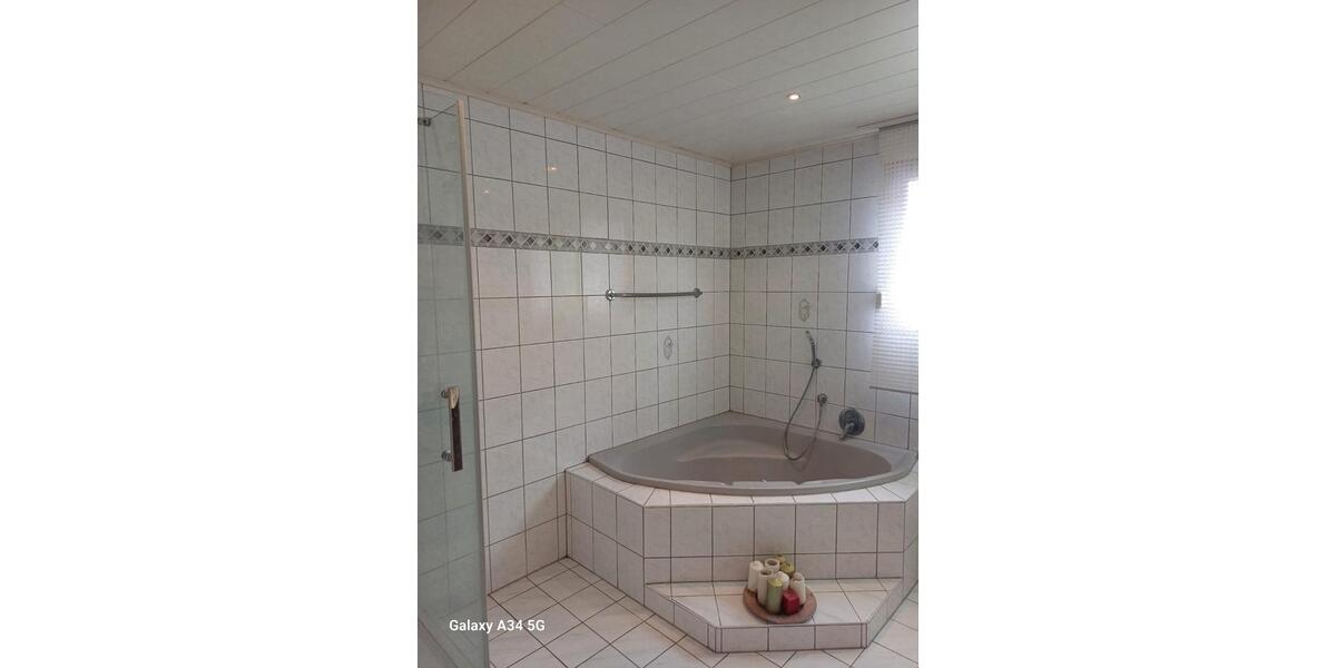 Einfamilienhaus Leiningen - 5 Zimmer, 180 m&sup2;, 285.000&euro; | Angebot:27219860