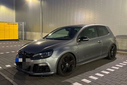 VW Golf 129.500 km 18.700 € Diez 65582