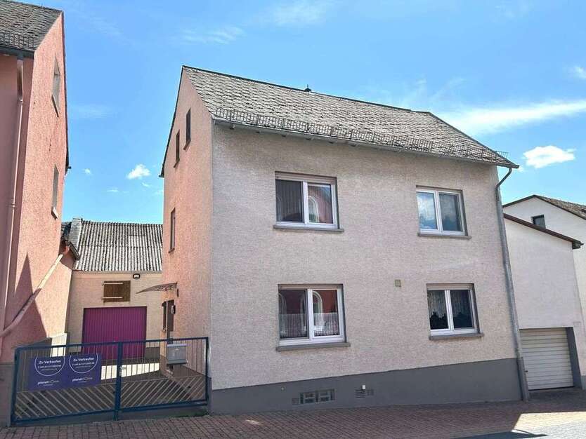 Haus zum Kaufen in Allendorf 174.999 € 130 m²