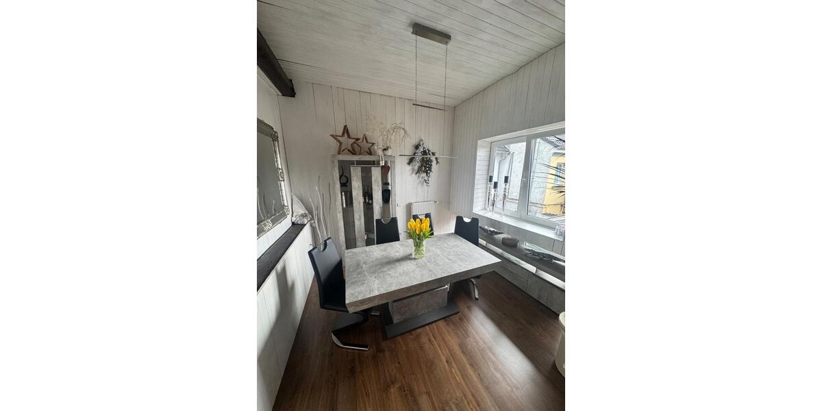 Mehrfamilienhaus, Wohnhaus Dierdorf - 16 Zimmer, 200 m&sup2;, 179.000&euro; | Angebot:26871423