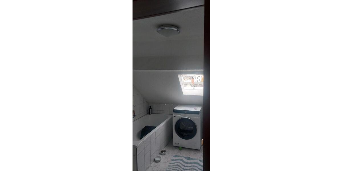 Etagenwohnung Andernach - 4 Zimmer, 89 m&sup2;, 750&euro; | Angebot:26477979