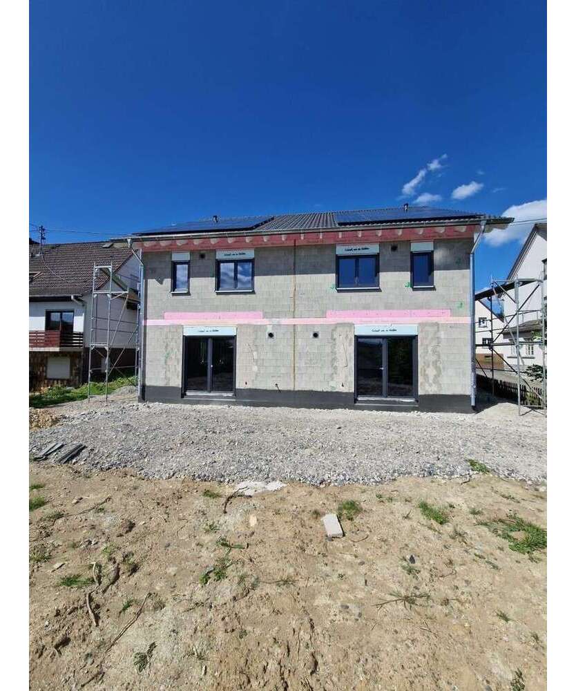 Haus zum Kaufen in Straßenhaus 429.000 € 118 m²