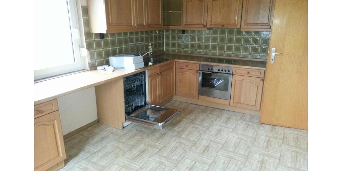 Etagenwohnung Schönborn - 6 Zimmer, 96 m&sup2;, 530&euro; | Angebot:26413042