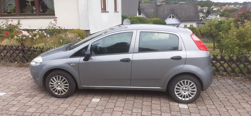 Fiat Punto 44.076 km 4.550 &euro; Ettringen 56729