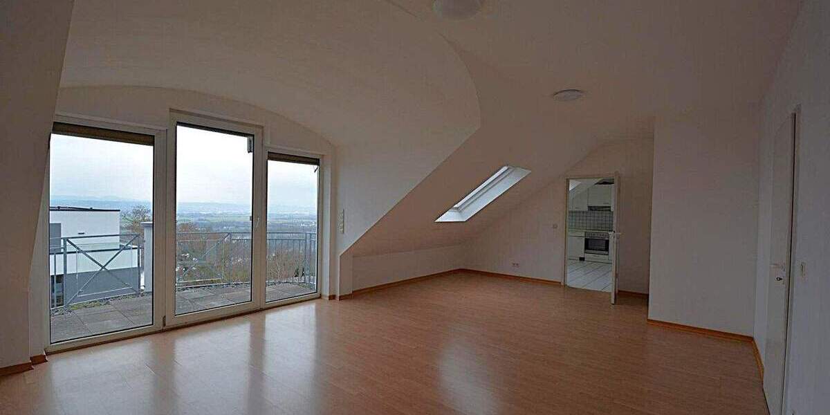 Etagenwohnung Weitersburg - 3 Zimmer, 90 m&sup2;, 240.000&euro; | Angebot:24989986