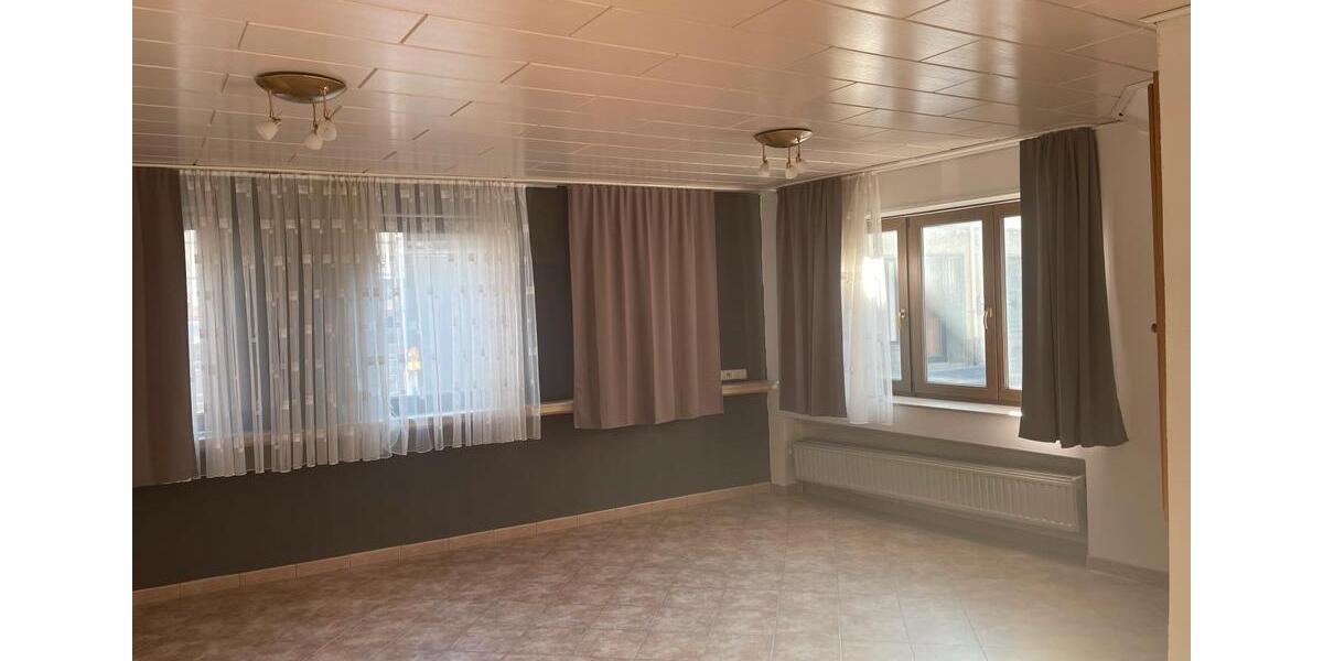 Doppelhaushälfte Polch - 6 Zimmer, 190 m&sup2;, 1.390&euro; | Angebot:25811596