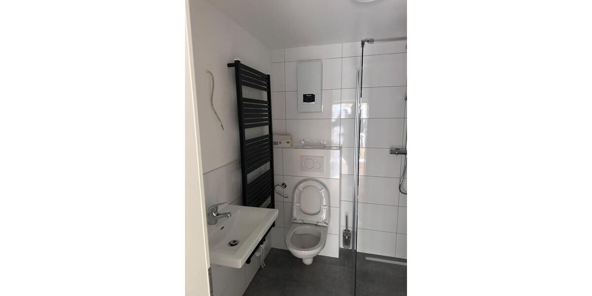 Etagenwohnung Neuwied Feldkirchen - 1 Zimmer, 25 m&sup2;, 450&euro; | Angebot:26443959