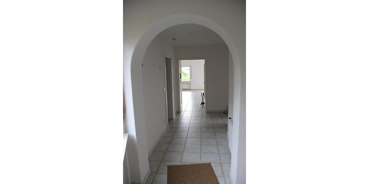 Etagenwohnung Koblenz Karthause - 4 Zimmer, 135 m&sup2;, 1.200&euro; | Angebot:25415518